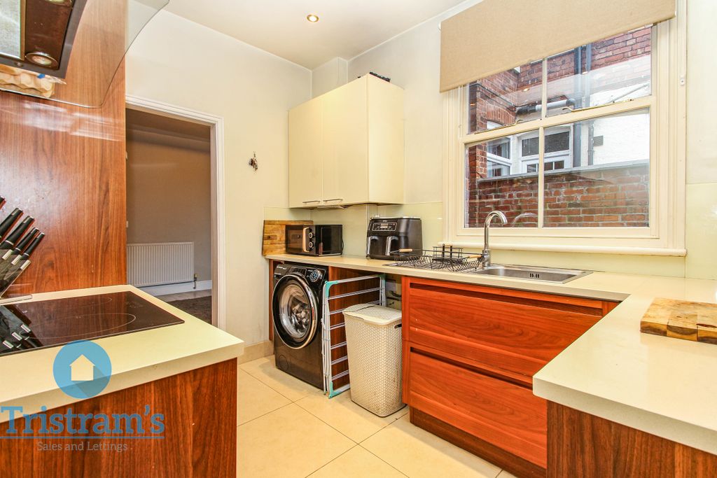 Property photo 2 of 22 Img_1564