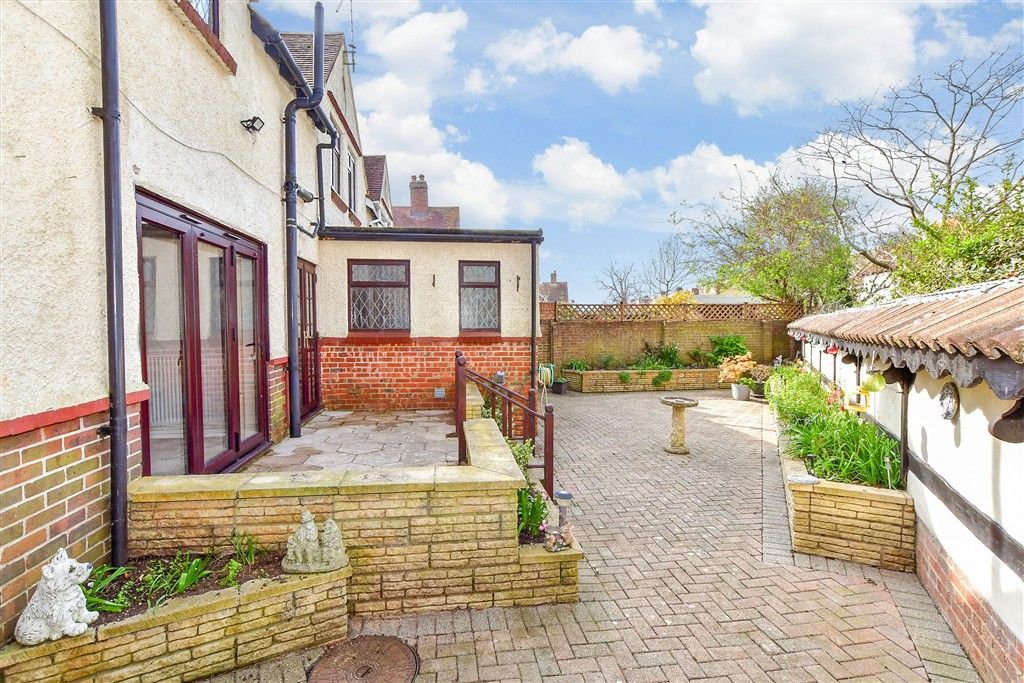 Property photo 2 of 12 Rear Garden