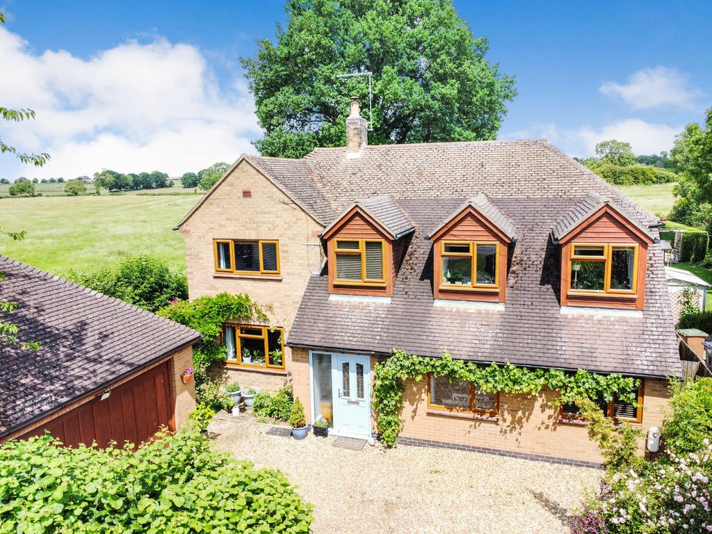 Property photo 3 of 31