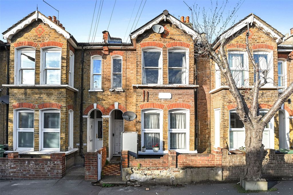 Property photo 2 of 16 External