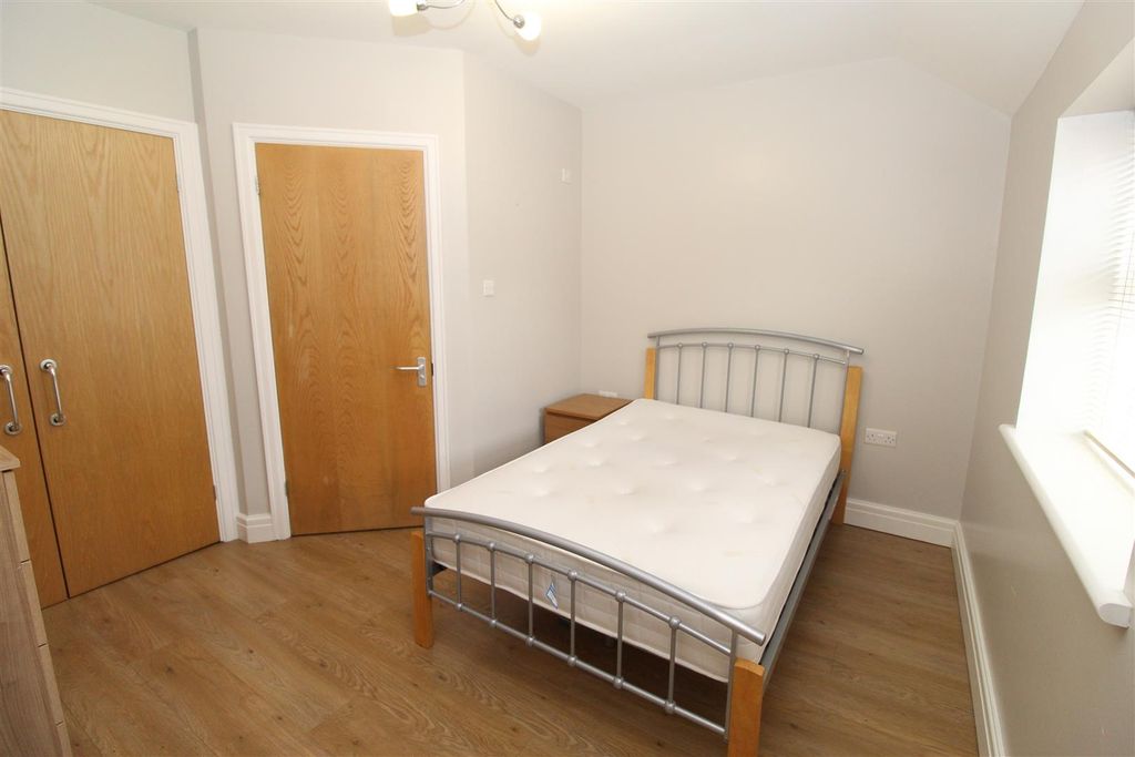 Property photo 2 of 10 Img_1405.Jpg