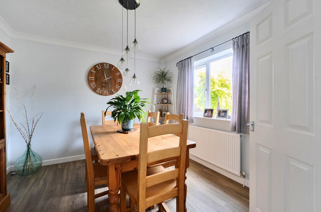 Property photo 3 of 21 1459655-14-6A05F5...