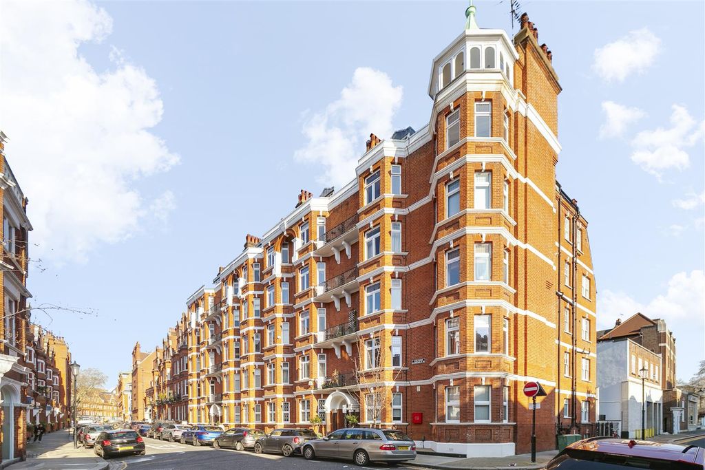 Property photo 2 of 20 Culfordgardens5-9,Flat2-20.Jpg