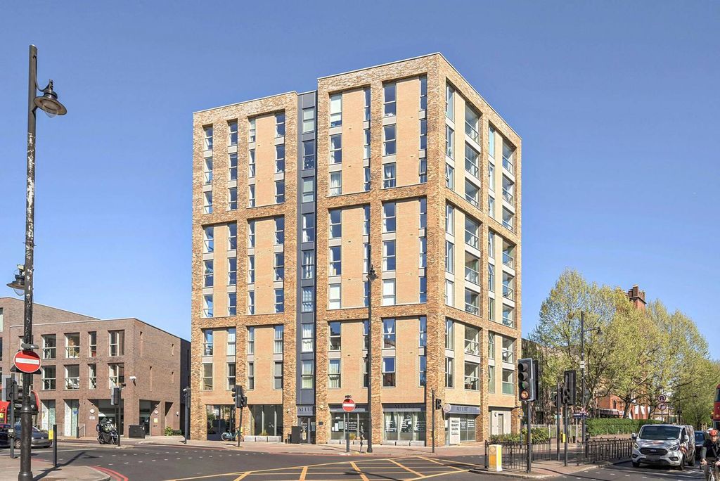 Property photo 3 of 19