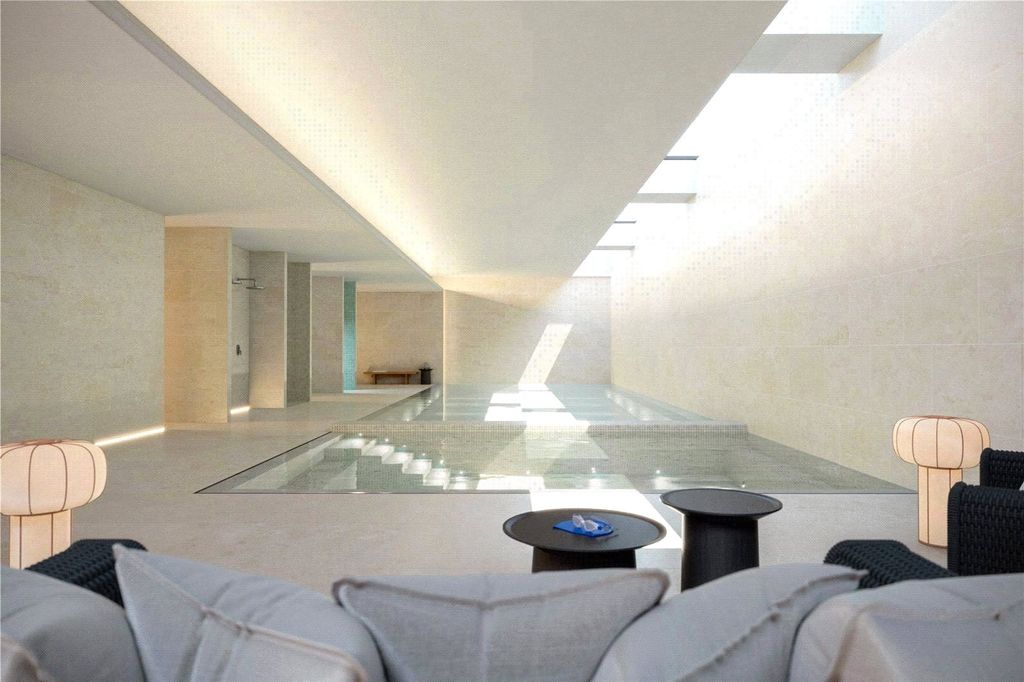 Property photo 3 of 15 Swimming Facilities