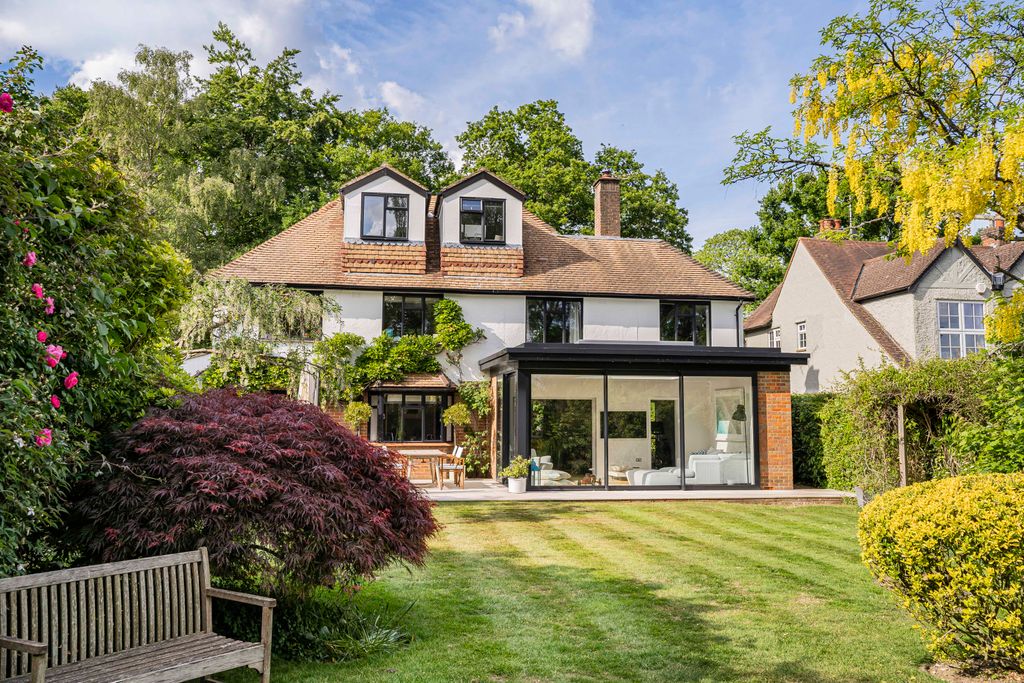 Property photo 1 of 35 49541851