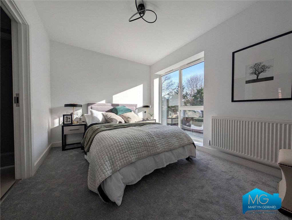 Property photo 2 of 15 Picture No. 65