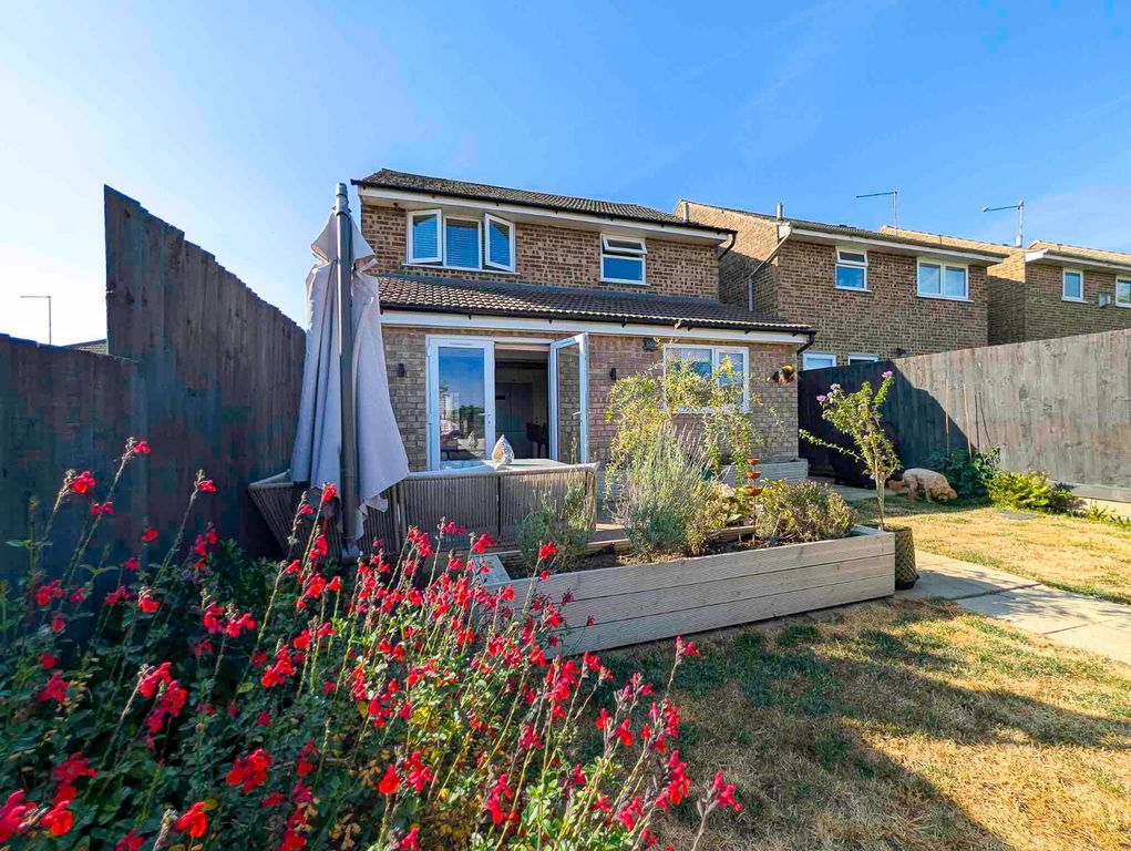 Property photo 3 of 53 Rear Garden