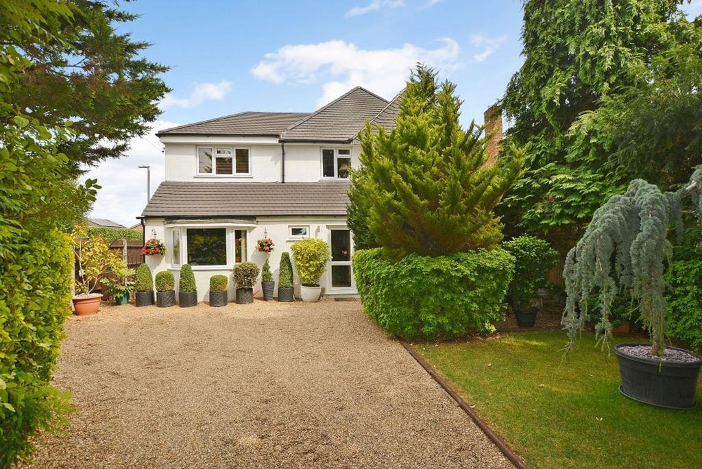 Property photo 1 of 16