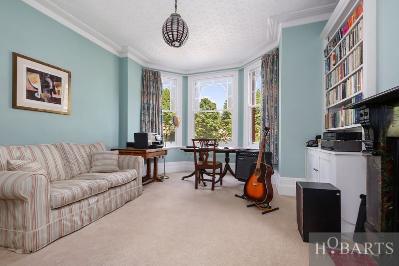 Property photo 3 of 20 Gallery