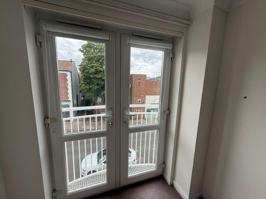 Property photo 3 of 9