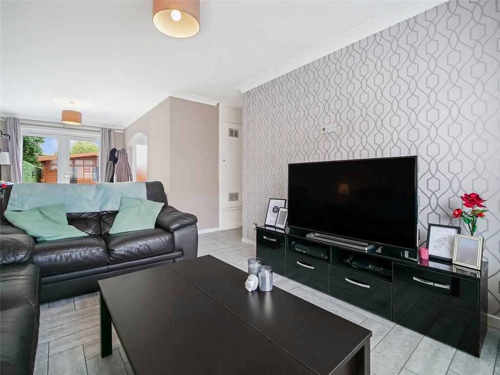 Property photo 3 of 20 Picture No. 05