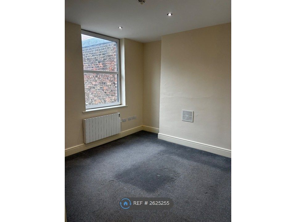 Property photo 3 of 4 Bedroom