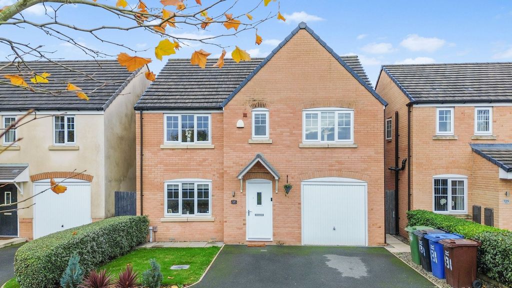 Property photo 1 of 26