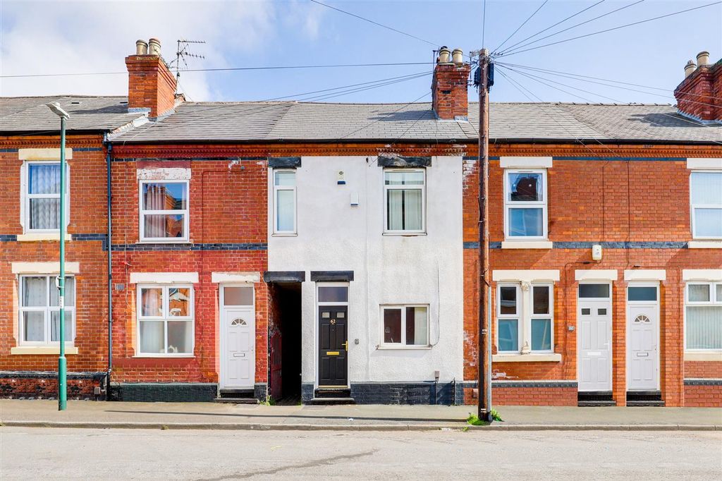 Property photo 1 of 13