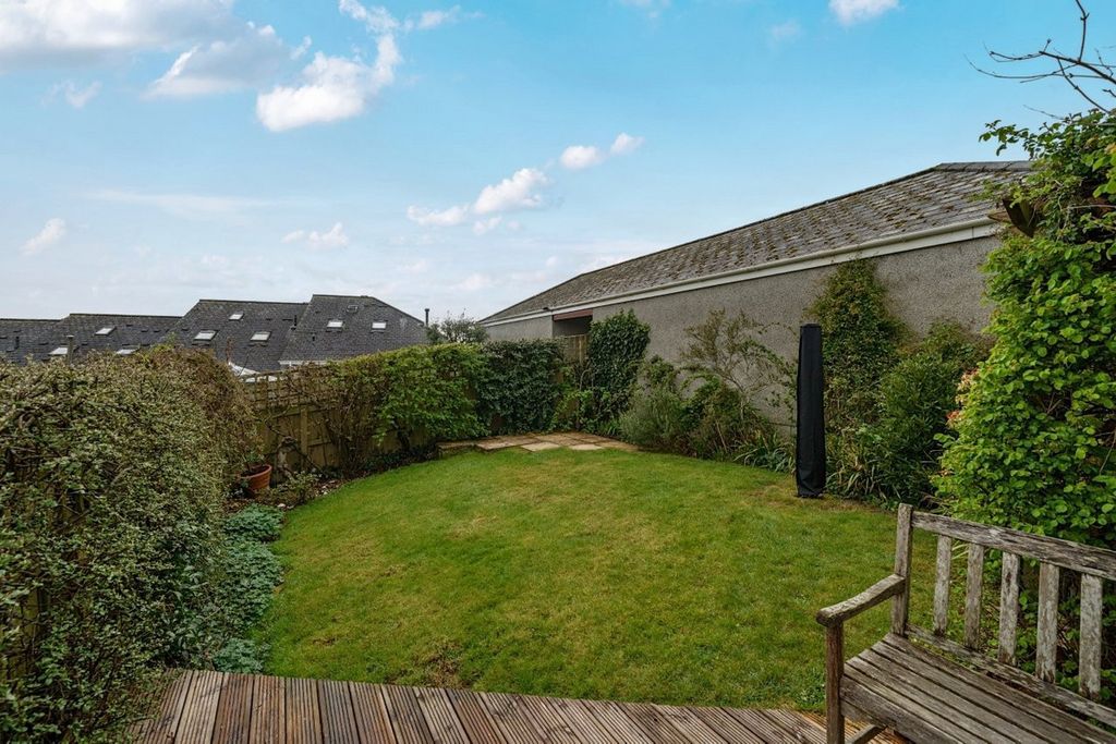 Property photo 3 of 29