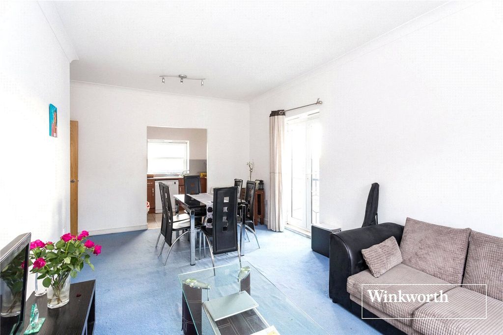 Property photo 2 of 12 Picture No. 01