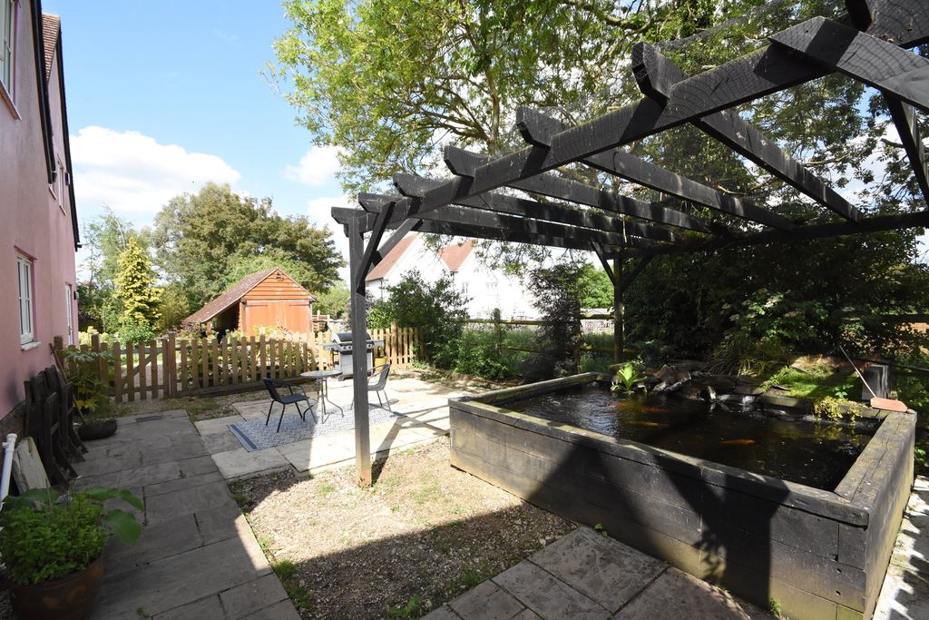 Property photo 3 of 34