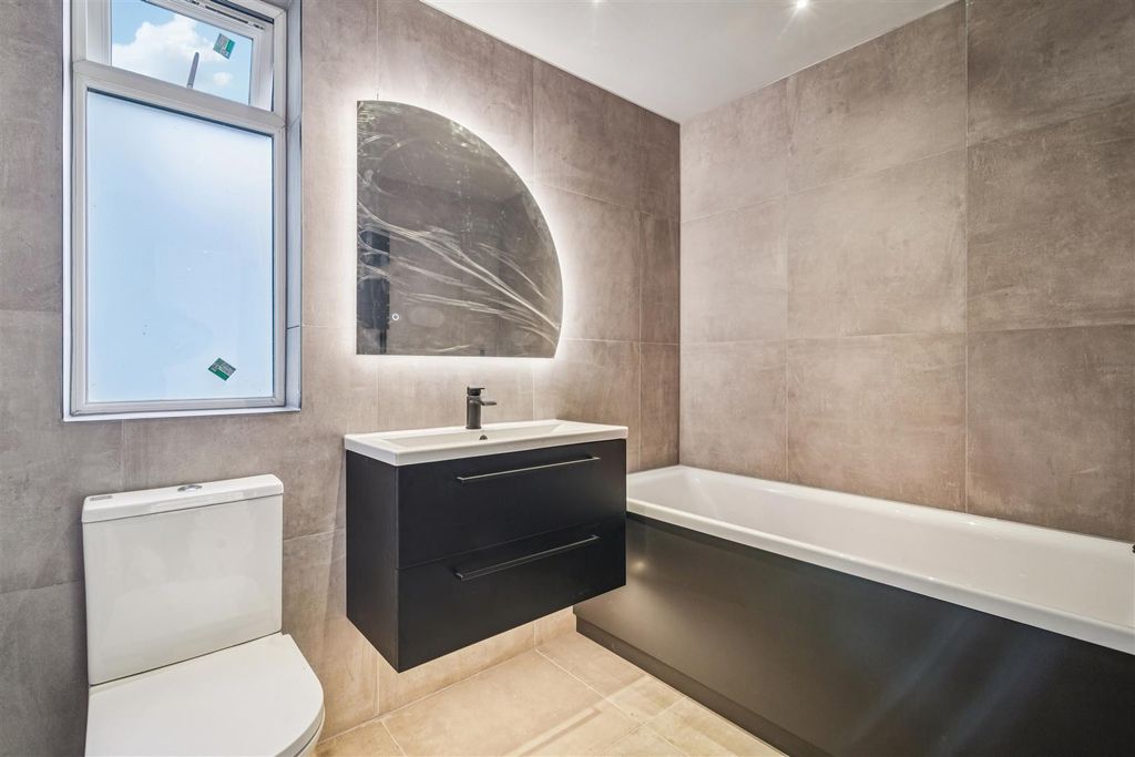 Property photo 2 of 16 13.Jpg