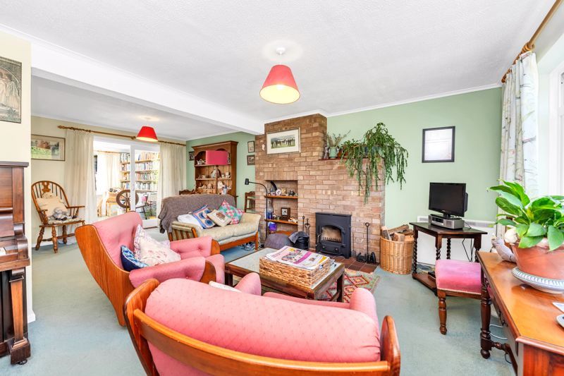 Property photo 2 of 14 Sitting Room