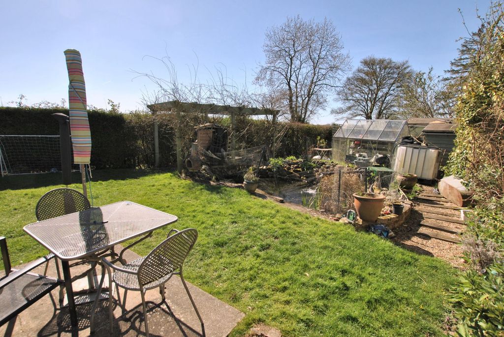 Property photo 3 of 22
