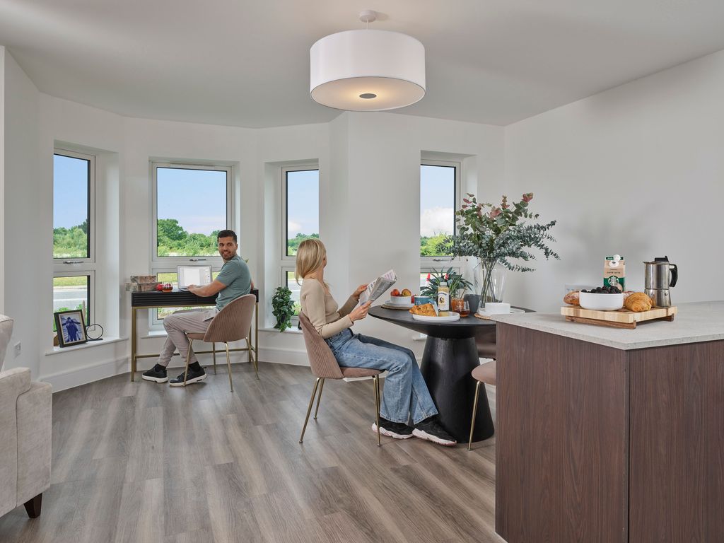Property photo 3 of 6 252232-019A