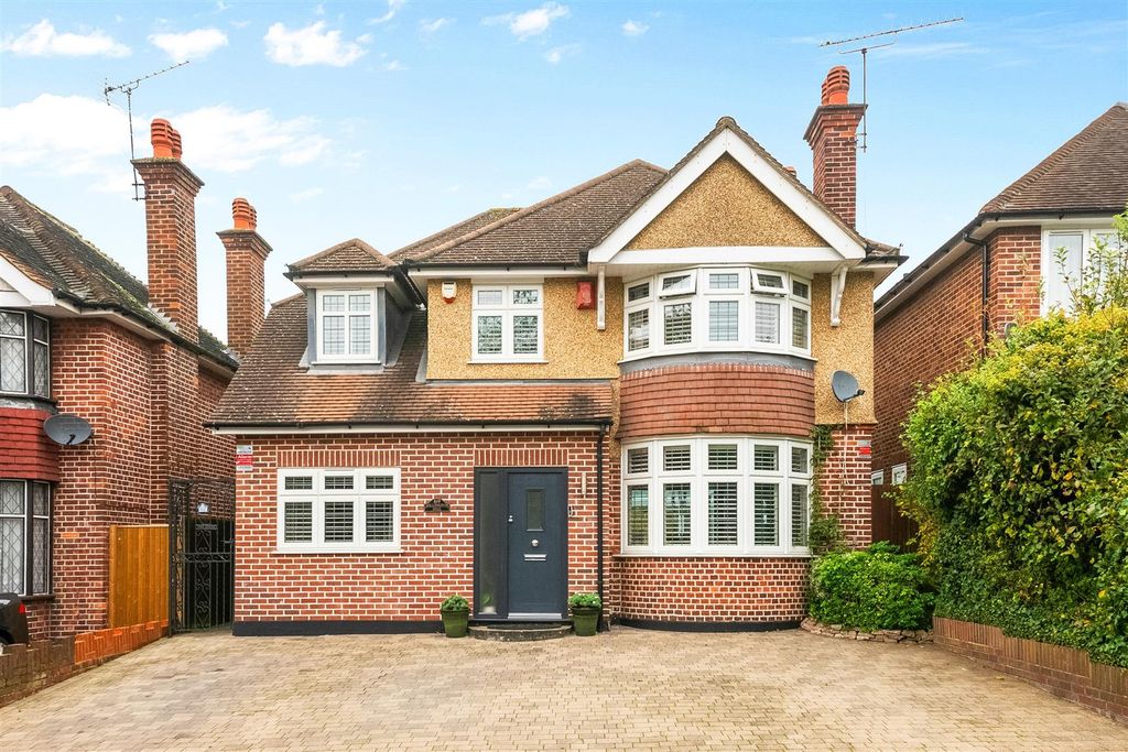 Property photo 1 of 34