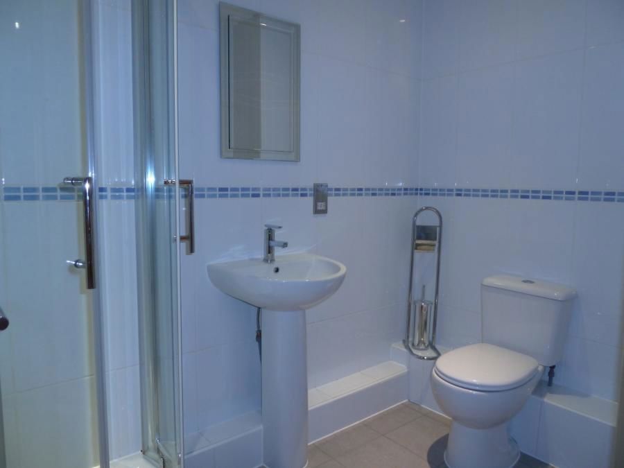 Property photo 3 of 6