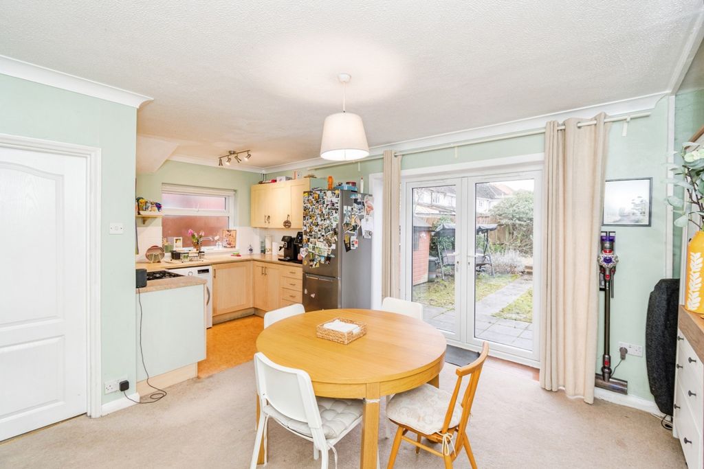 Property photo 3 of 17 Pbox-Img.Jpg