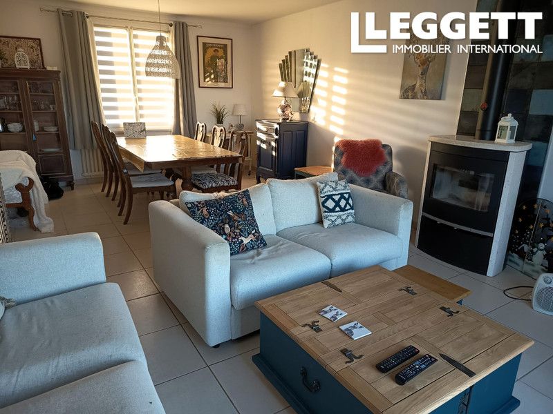 Property photo 3 of 10