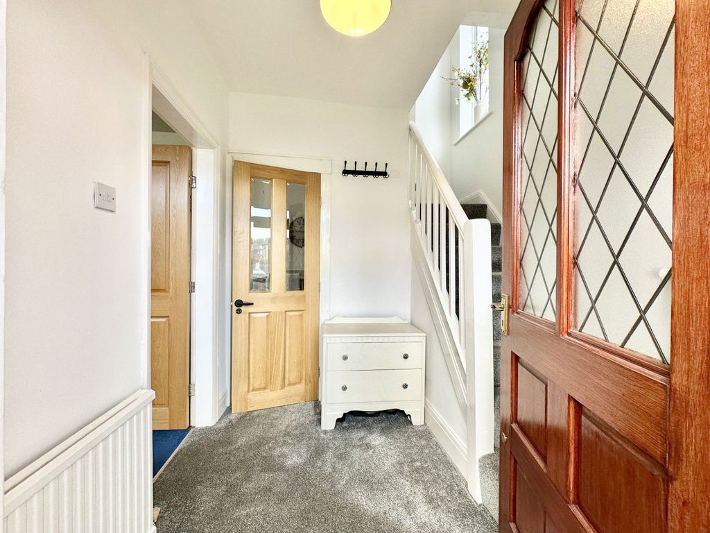 Property photo 3 of 24