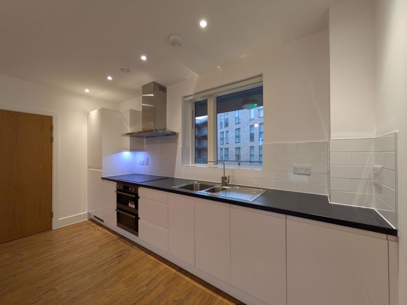 Property photo 3 of 6 Photo 2