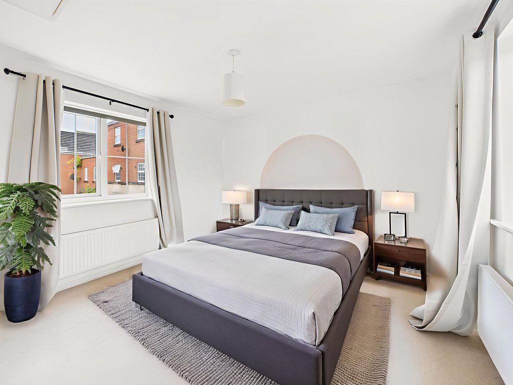 Property photo 3 of 17 Bedroom One (Virtually Furnished)