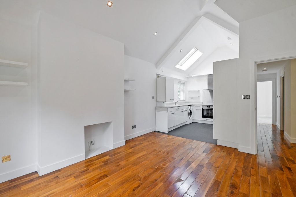 Property photo 2 of 10 Picture No. 07
