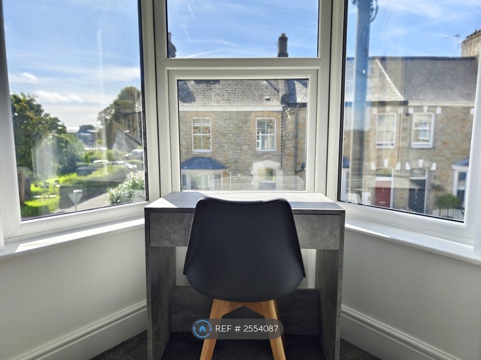 Property photo 2 of 4