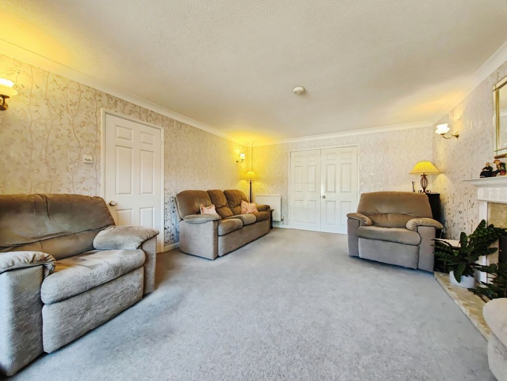 Property photo 3 of 22 Pbox-Img.Jpg