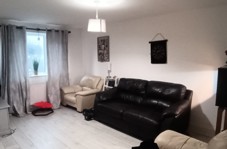 Property photo 2 of 8