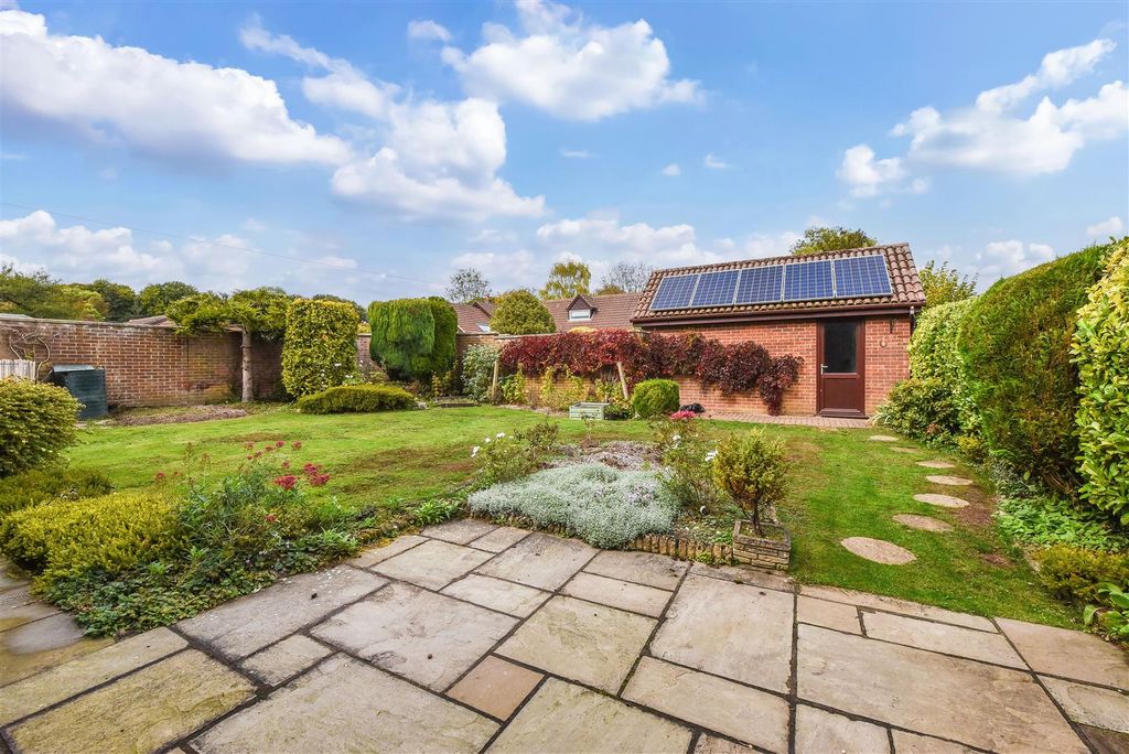 Property photo 2 of 21 Sketch_Ph6_6256108.Jpg