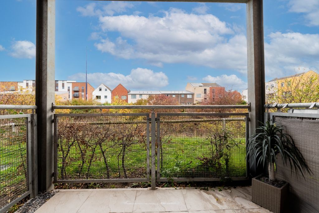 Property photo 3 of 20 3872645