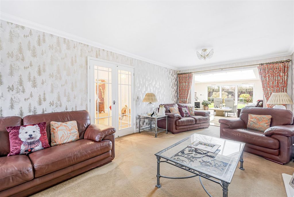 Property photo 3 of 34 123_69028.Jpg