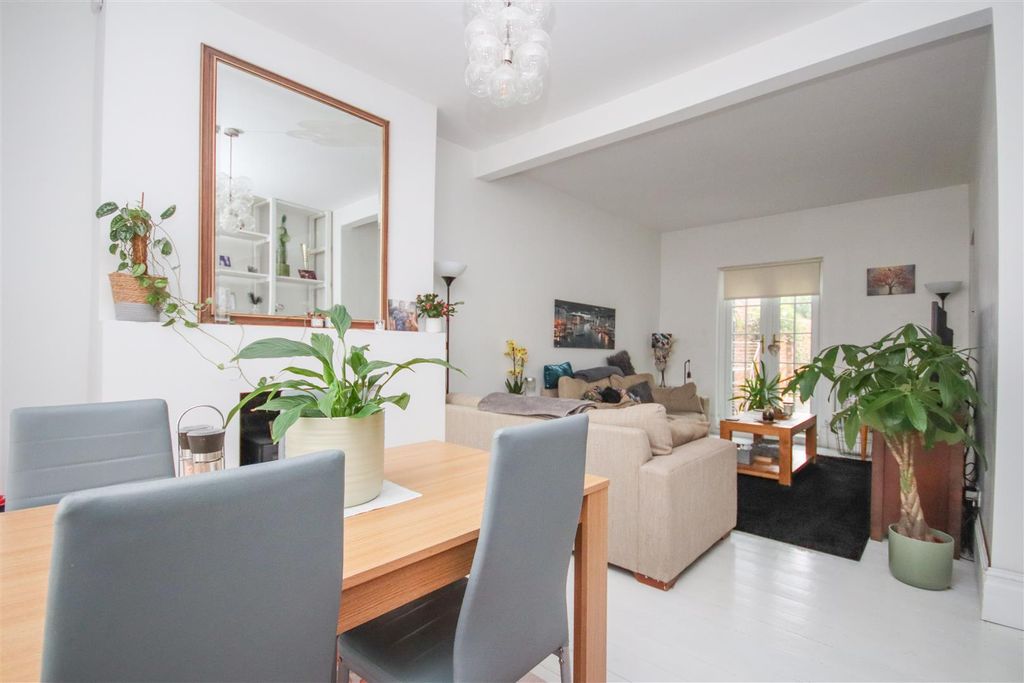 Property photo 2 of 28 Img_0633.Jpg