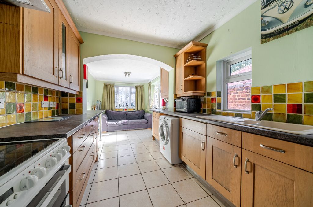 Property photo 2 of 19 1524680-4-6Abe4B0...