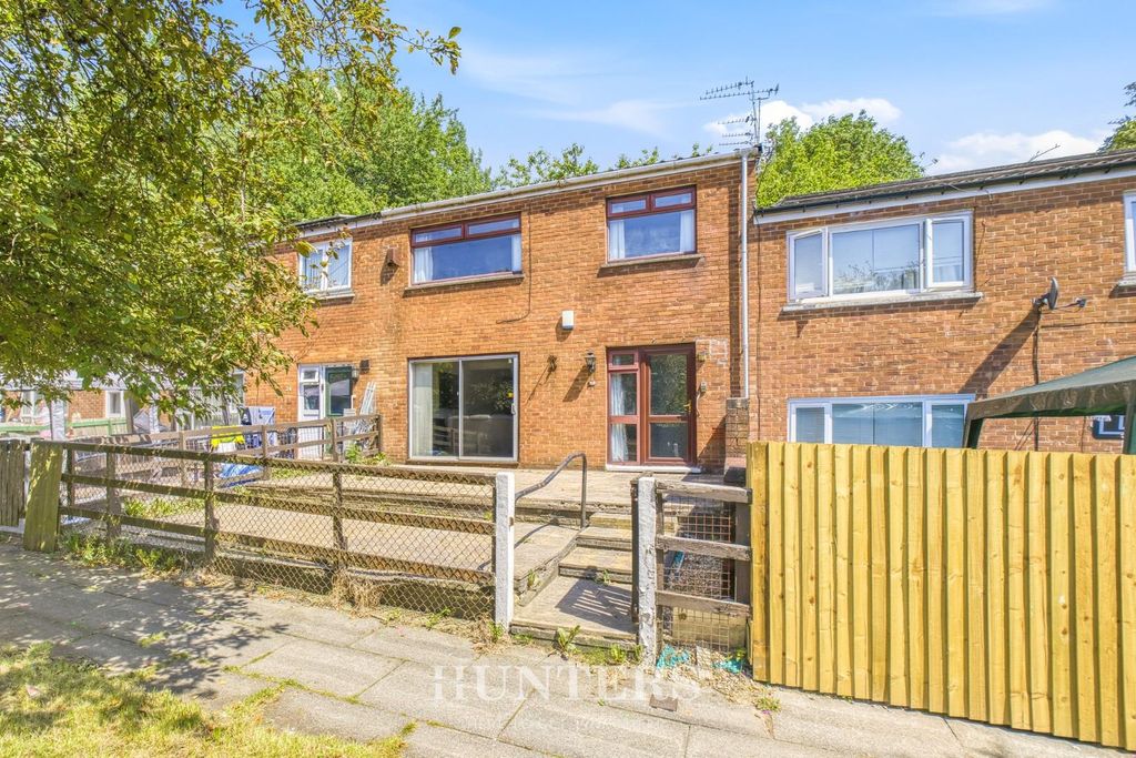 Property photo 1 of 19 Elmton Road (22).Jpg