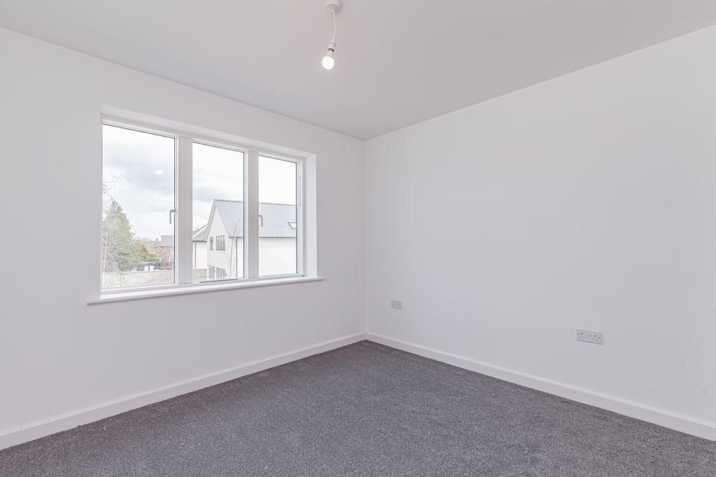 Property photo 3 of 7 157773