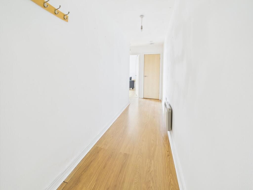 Property photo 2 of 17 Img_3632