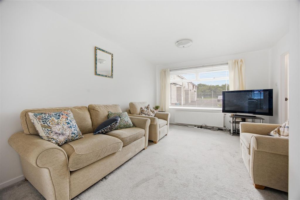 Property photo 3 of 16 08-268_Cleeves_Quad_Glasgow_008.Jpg