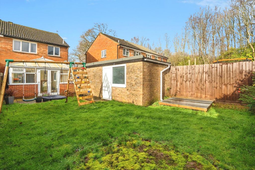 Property photo 3 of 17 Pbox-Img.Jpg