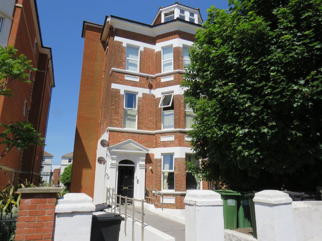 Property photo 1 of 7 Exterior