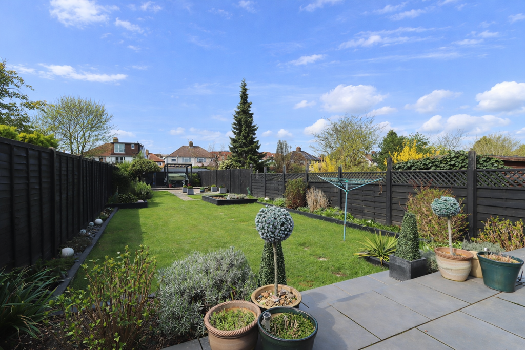 Property photo 2 of 15 Picture No. 02