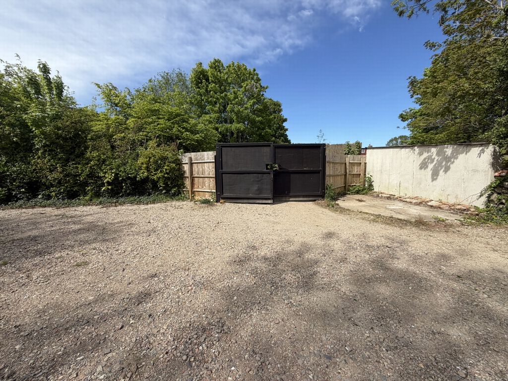 Additional image 8 of Land to rentWatling View, St. Albans AL1